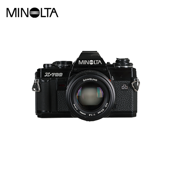 Minolta X-700 +50mm F1.4